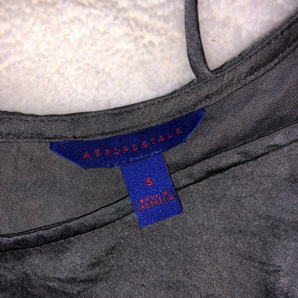 Strappy Cross-Back Tank - Picture 2 of 2